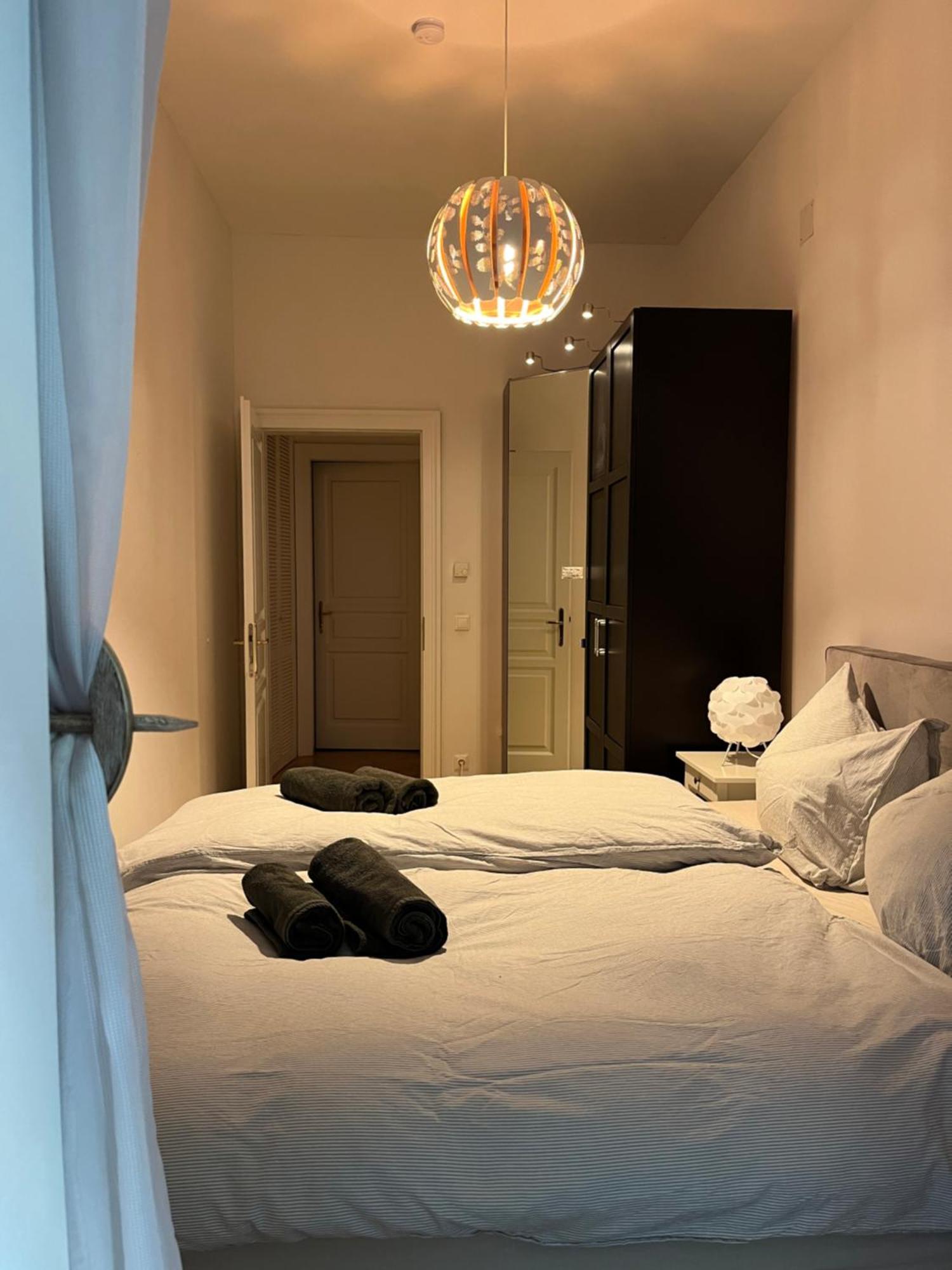 Quiet Apartment Next To Belvedere & Central Station Bécs Kültér fotó